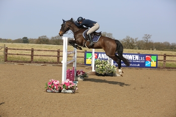 Emily Morris Scoops Top Spot in the NAF Five Star Silver League Qualifier at Dean Valley EC